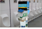 Minha Skin but the High way sign head is using a urinal